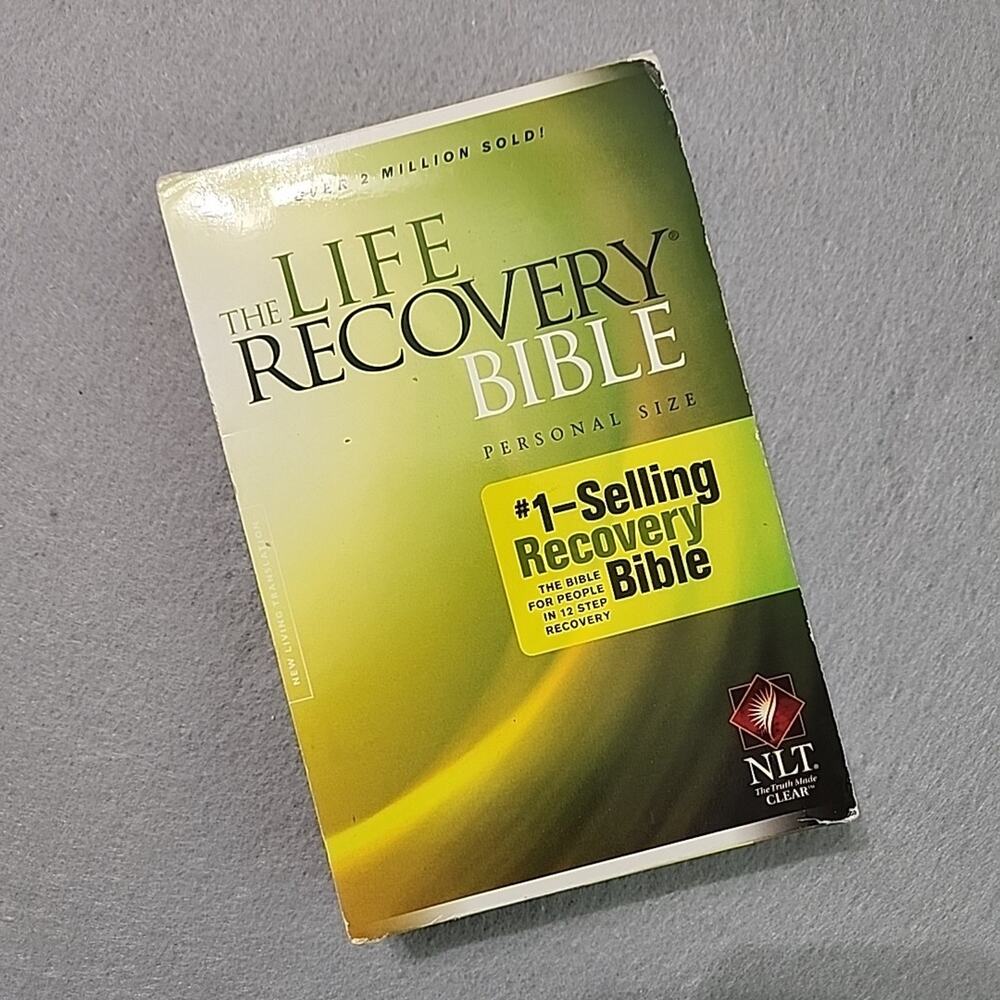 The Life Recovery Bible for 12 Steps Personal Size NLT Paperback AA NA Serenity